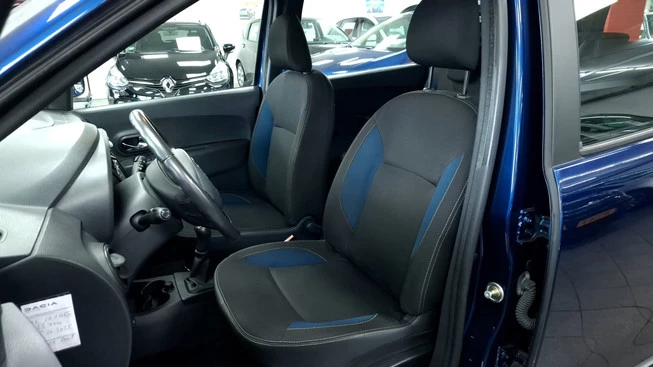 Dacia Lodgy - Afbeelding 14 van 19