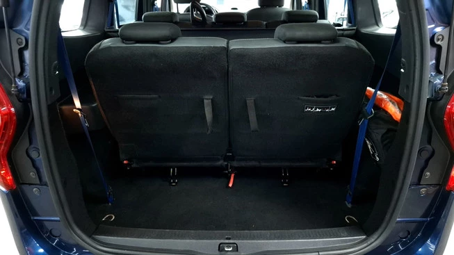 Dacia Lodgy - Afbeelding 17 van 19