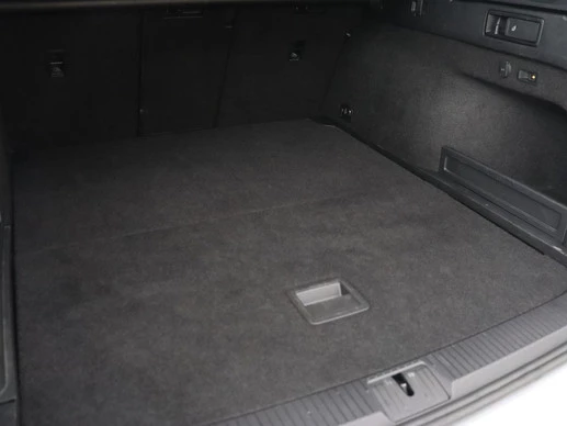 Volkswagen Passat - Afbeelding 12 van 30