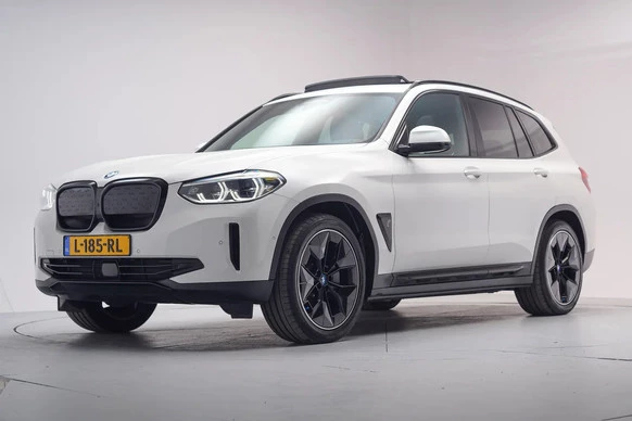 BMW iX3 - Afbeelding 1 van 30