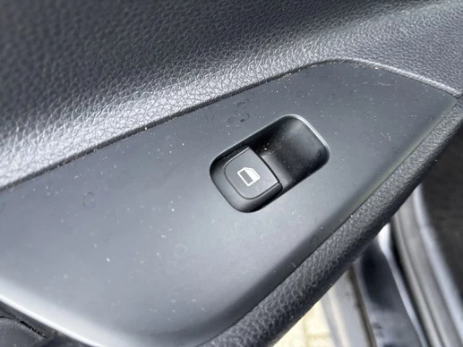 Kia Stonic - Afbeelding 11 van 24