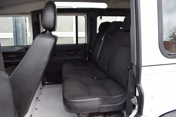 Land Rover Defender - Afbeelding 5 van 30