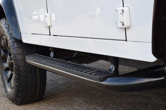 Land Rover Defender - Afbeelding 15 van 30