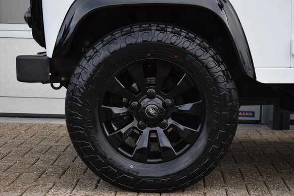 Land Rover Defender - Afbeelding 19 van 30