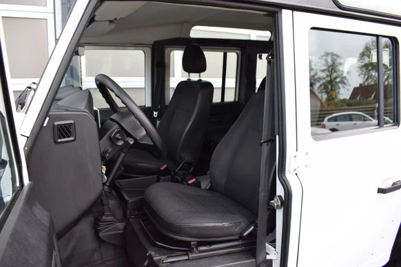 Land Rover Defender - Afbeelding 20 van 30