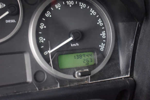 Land Rover Defender - Afbeelding 22 van 30