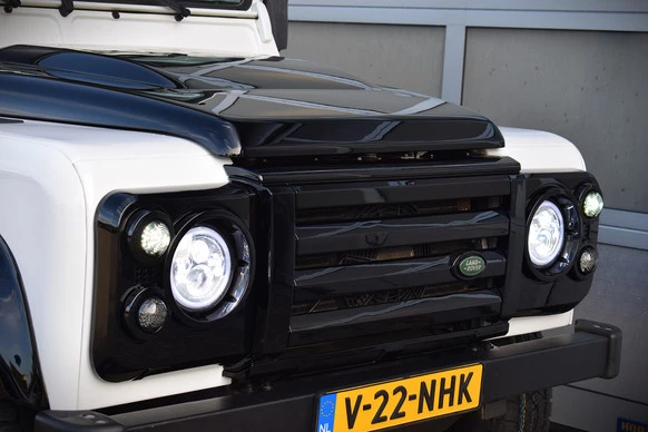 Land Rover Defender - Afbeelding 23 van 30
