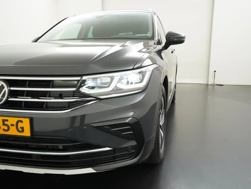 Volkswagen Tiguan - Afbeelding 25 van 30