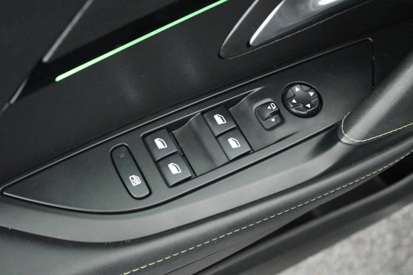 Peugeot e-208 - Afbeelding 14 van 30