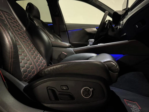 Audi RS4 - Afbeelding 27 van 30