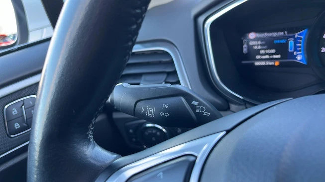 Ford Mondeo - Afbeelding 18 van 30