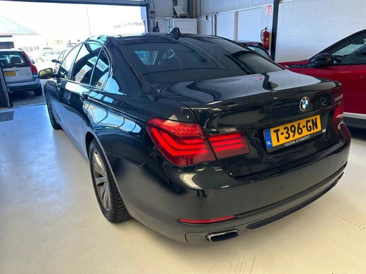BMW 7 Serie - Afbeelding 3 van 19