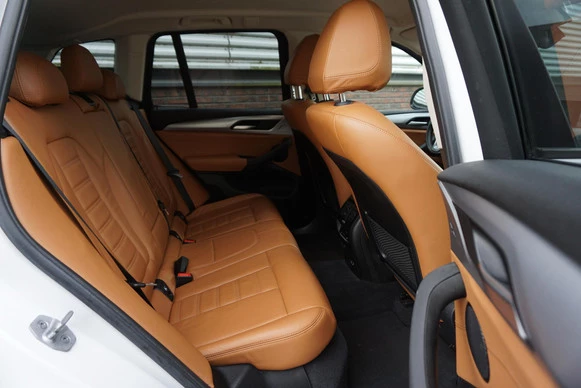 BMW X3 - Afbeelding 21 van 30