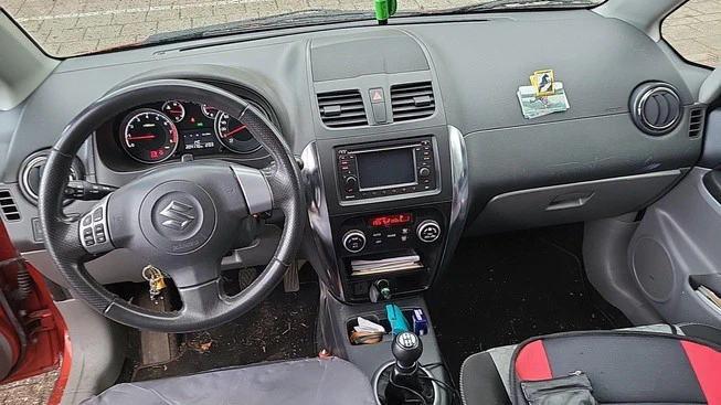 Suzuki SX4 - Afbeelding 3 van 4