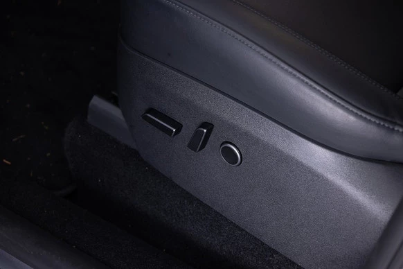 Tesla Model Y - Afbeelding 12 van 27