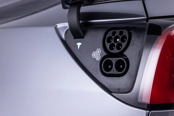 Tesla Model Y - Afbeelding 19 van 27