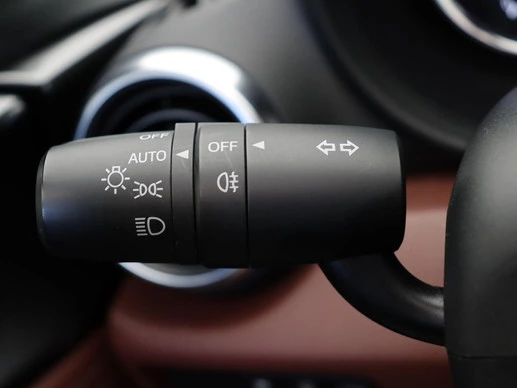 Mazda MX-5 - Afbeelding 18 van 30