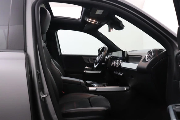 Mercedes-Benz EQB - Afbeelding 15 van 29