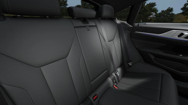 BMW i4 - Afbeelding 11 van 12