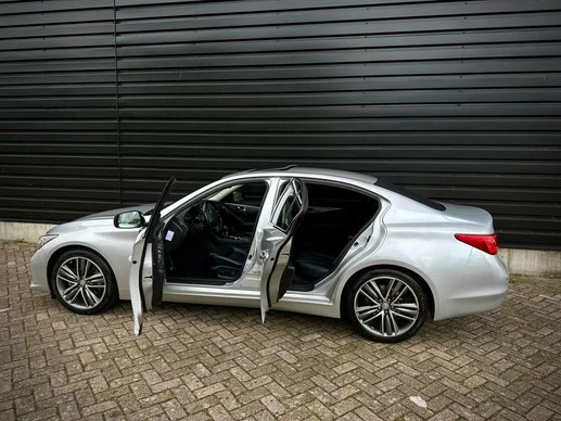 Infiniti Q - Afbeelding 9 van 30