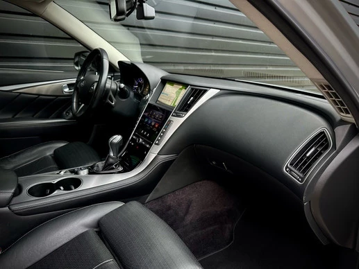 Infiniti Q - Afbeelding 25 van 30