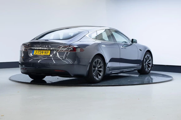 Tesla Model S - Afbeelding 14 van 24