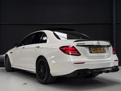 Mercedes-Benz E-Klasse - Afbeelding 15 van 30