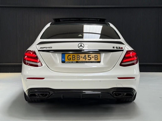 Mercedes-Benz E-Klasse - Afbeelding 16 van 30