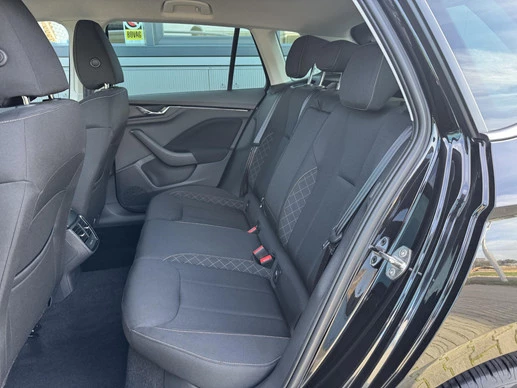 Škoda Kamiq - Afbeelding 19 van 27