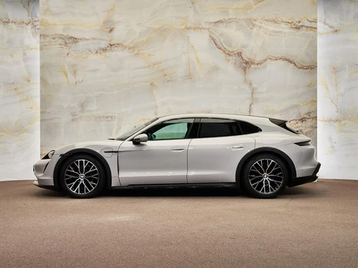 Porsche Taycan - Afbeelding 2 van 30