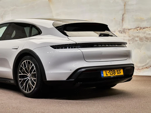 Porsche Taycan - Afbeelding 5 van 30