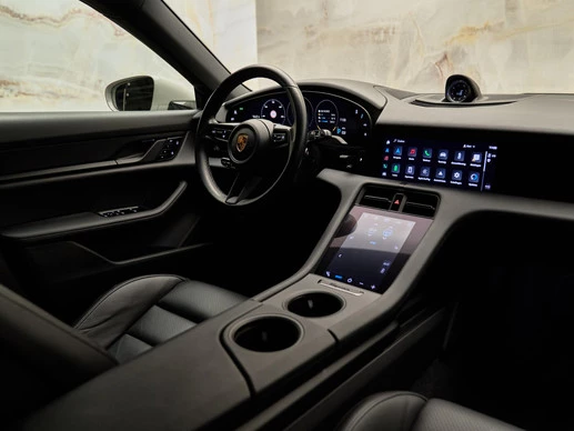 Porsche Taycan - Afbeelding 8 van 30