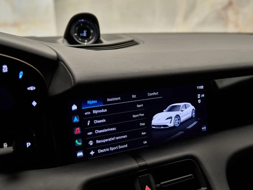 Porsche Taycan - Afbeelding 16 van 30