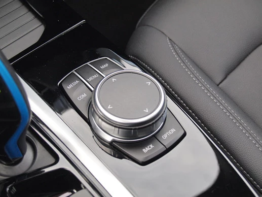 BMW iX3 - Afbeelding 27 van 30