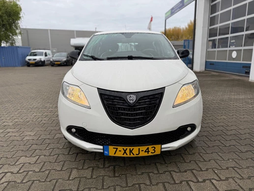 Lancia Ypsilon - Afbeelding 5 van 17