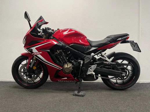 Honda CBR 650 - Afbeelding 13 van 22