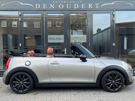 MINI Cooper S Cabrio - Afbeelding 3 van 19