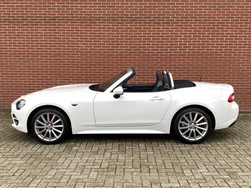 Fiat 124 Spider - Afbeelding 5 van 26