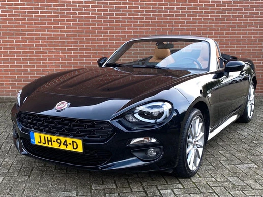 Fiat 124 Spider - Afbeelding 2 van 25
