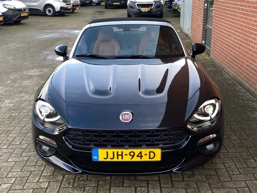 Fiat 124 Spider - Afbeelding 23 van 25