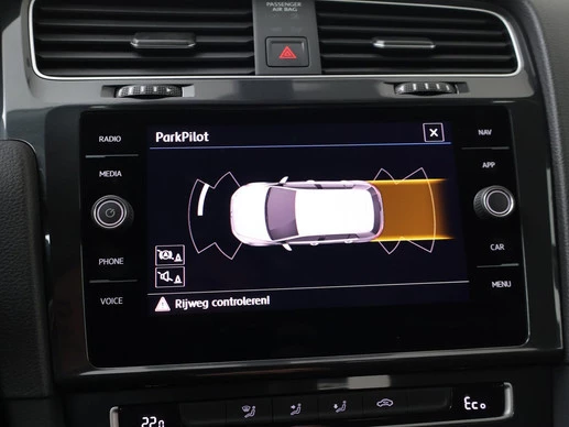 Volkswagen e-Golf - Afbeelding 16 van 30