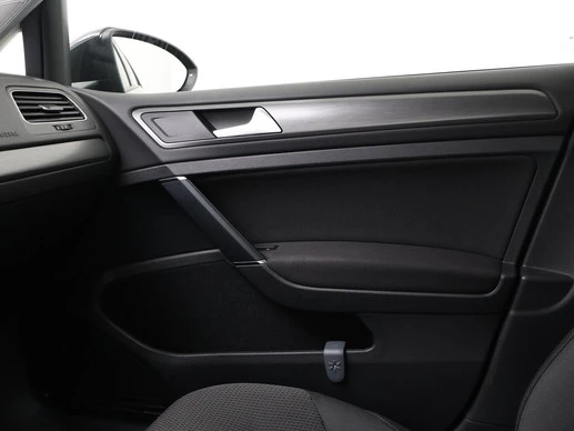 Volkswagen e-Golf - Afbeelding 23 van 30