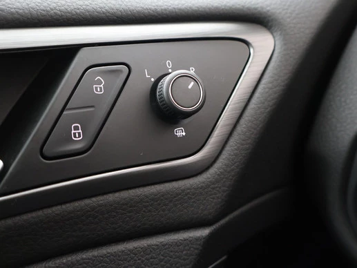 Volkswagen e-Golf - Afbeelding 26 van 30