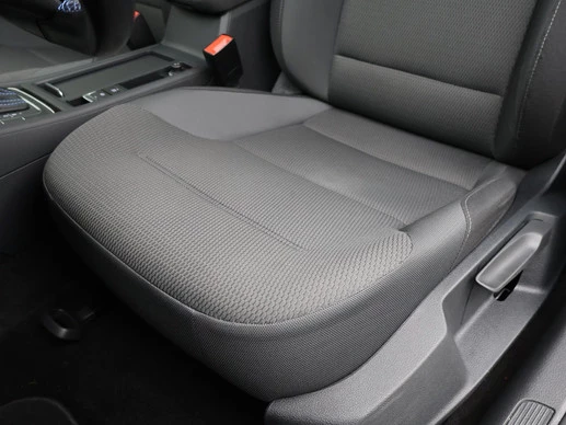 Volkswagen e-Golf - Afbeelding 27 van 30