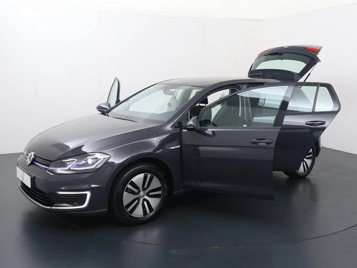 Volkswagen e-Golf - Afbeelding 28 van 30