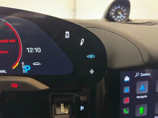 Porsche Taycan - Afbeelding 20 van 30