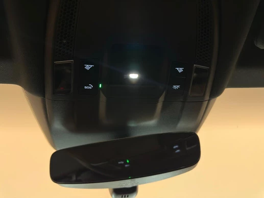 Porsche Taycan - Afbeelding 22 van 30