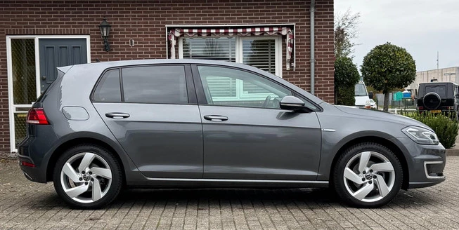 Volkswagen e-Golf - Afbeelding 4 van 30