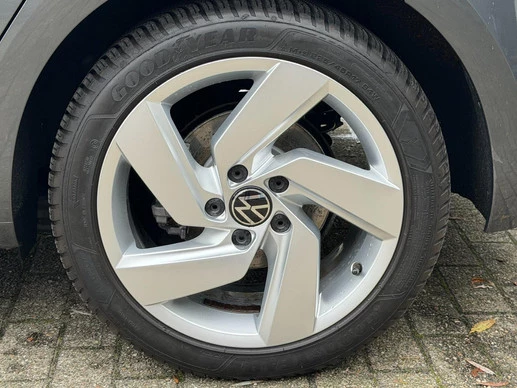 Volkswagen e-Golf - Afbeelding 10 van 30