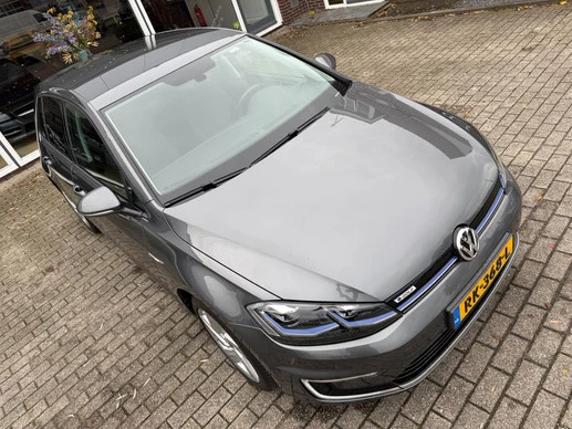 Volkswagen e-Golf - Afbeelding 13 van 30
